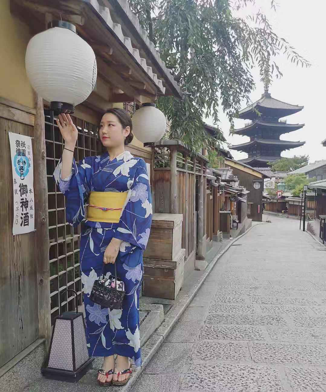 思い出作りに浴衣着てみませんか