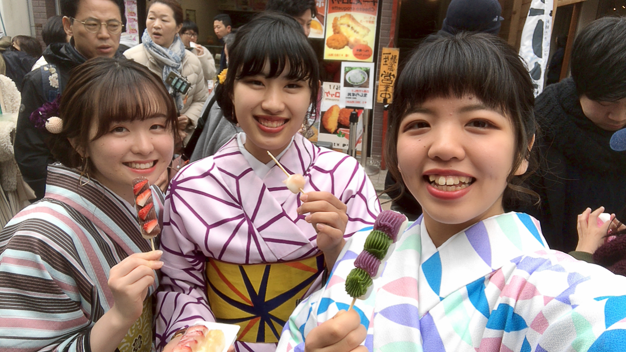 京都 人気 着物 食べ 歩き