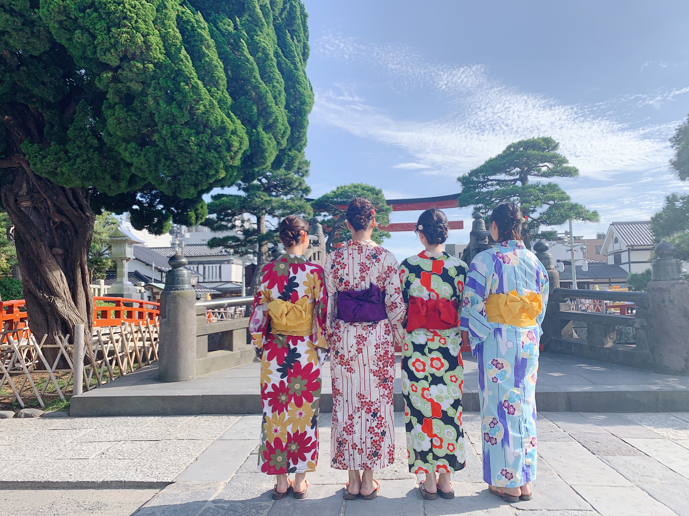 女子会(*Ü*)ﾉ"