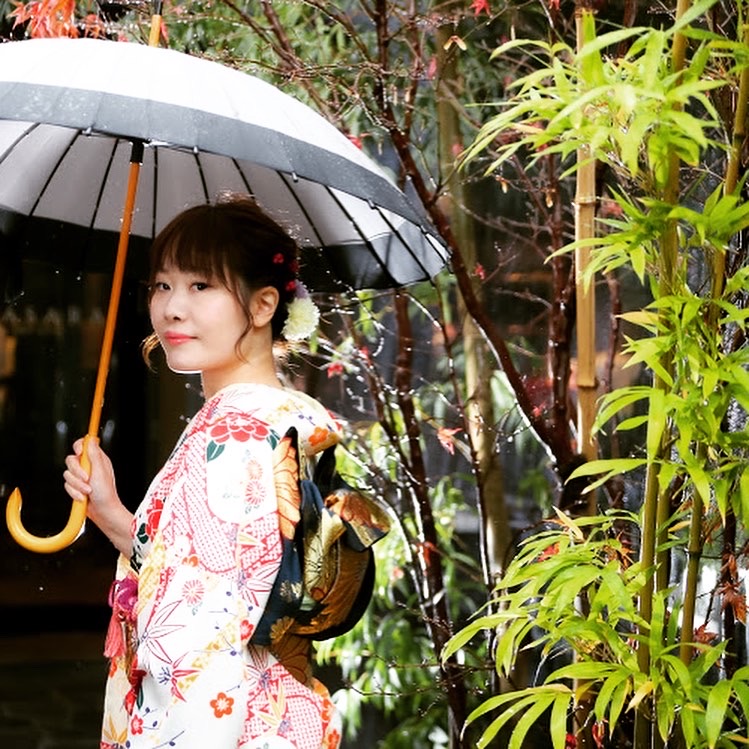 雨でも着物で素敵なお写真を♪♪♪