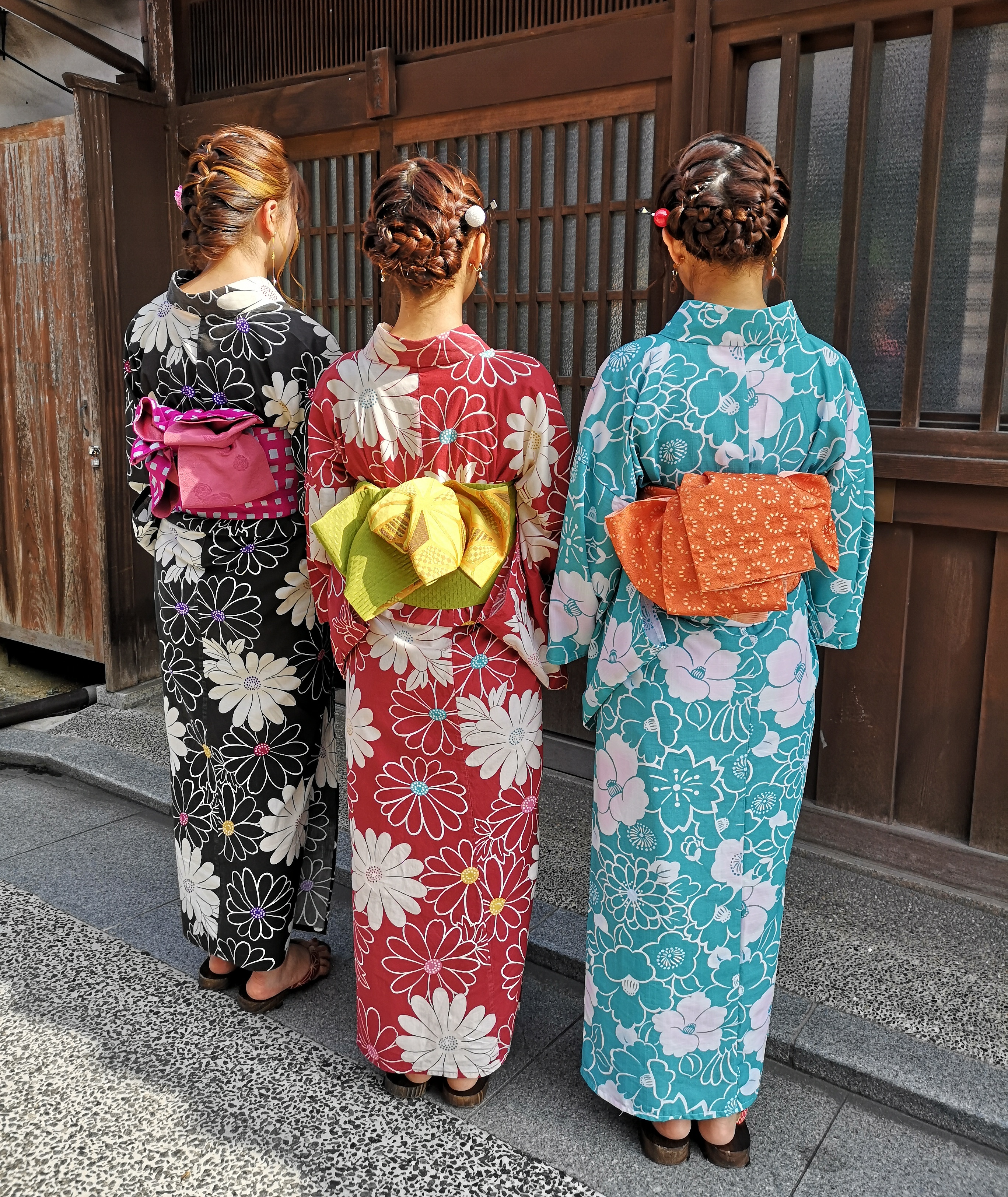 白い大きなお花柄♪