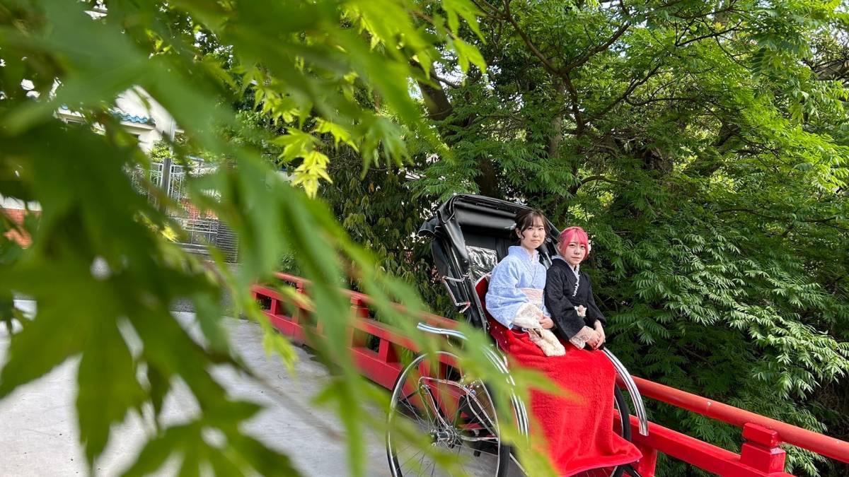 鎌倉駅前店着物レンタルVASARA おそろいコーデで人力車☺︎